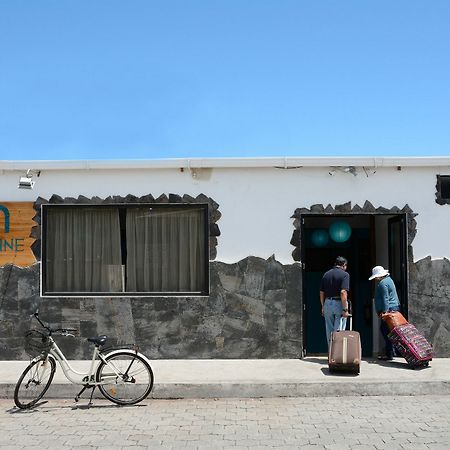 Aquamarine Galapagos Hotel Puerto Ayora  Εξωτερικό φωτογραφία