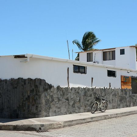 Aquamarine Galapagos Hotel Puerto Ayora  Εξωτερικό φωτογραφία